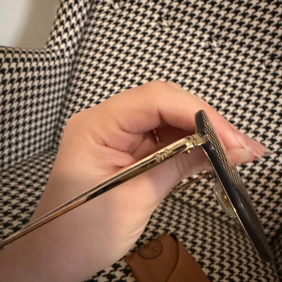 Ray-Ban Gold Frame with Purple Gradient Sunglasses - Picture 4 of 8